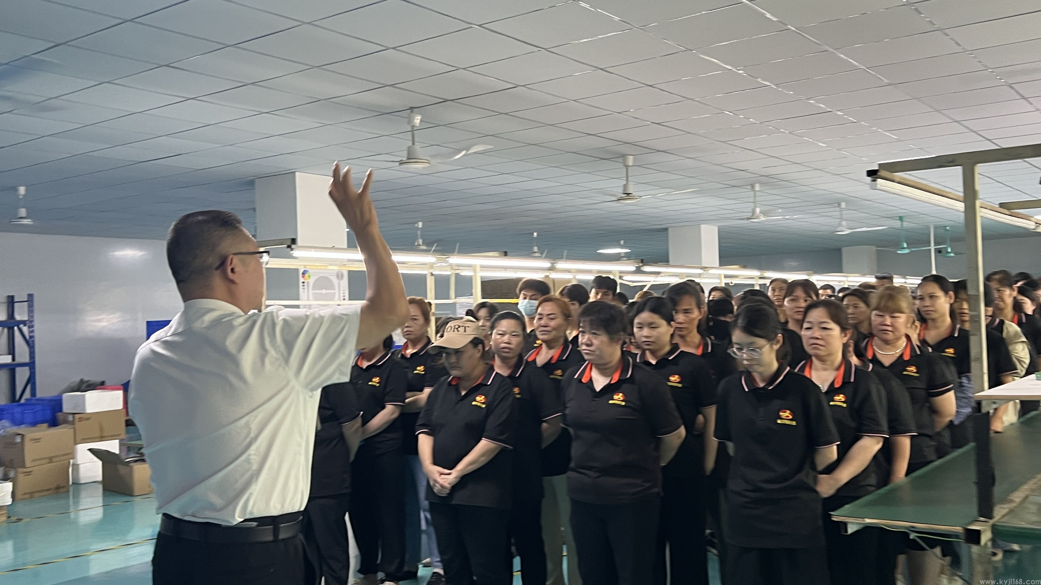 热烈祝贺东莞市鑫创铂电子科技有限公司5S现场管理启动会圆满成功！